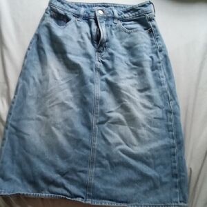 Old Navy Casual Blue Midi A-Line Denim Skirt